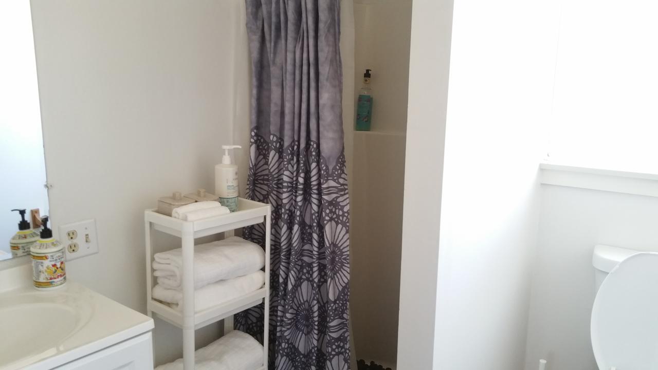 Workaholics House Homestay
